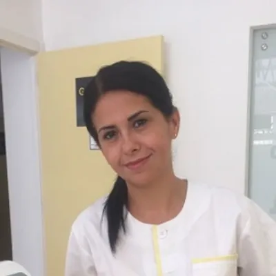 Dra. Claudia Pérez - founder of Gardents dental clinic Playa de San Juan